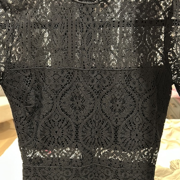 Lulu’s Remarkable Black Lace Dress - Picture 5 of 9